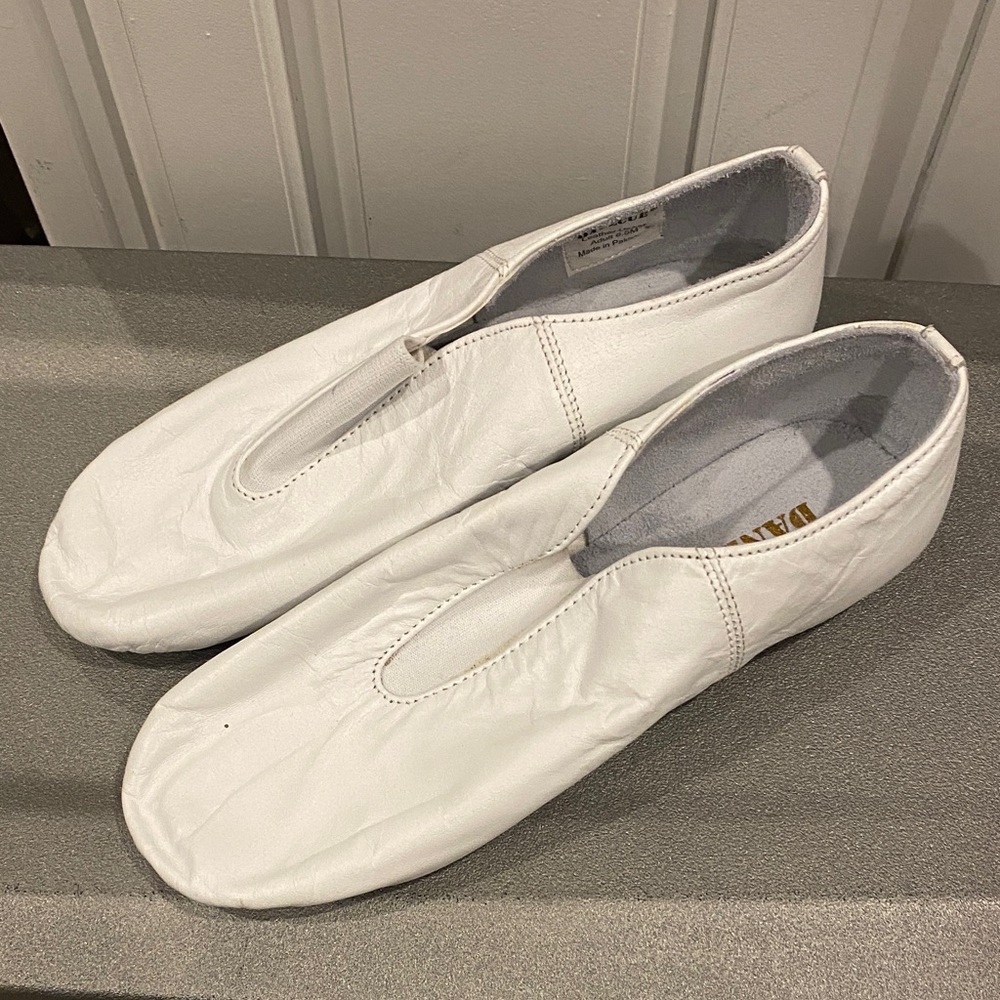 White leather women’s gymnastic or jazz shoe